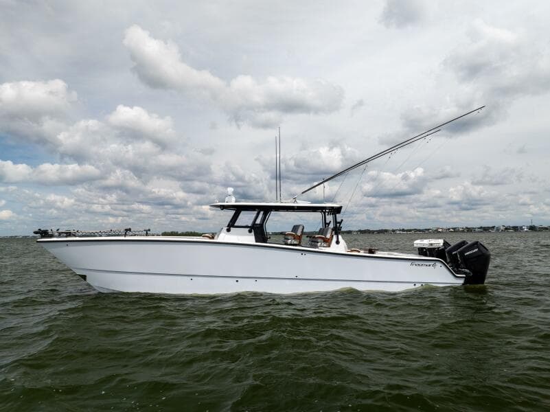 2025 Freeman 42 LR