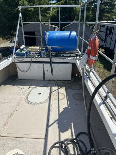 28' Ellis Lobster aft platform