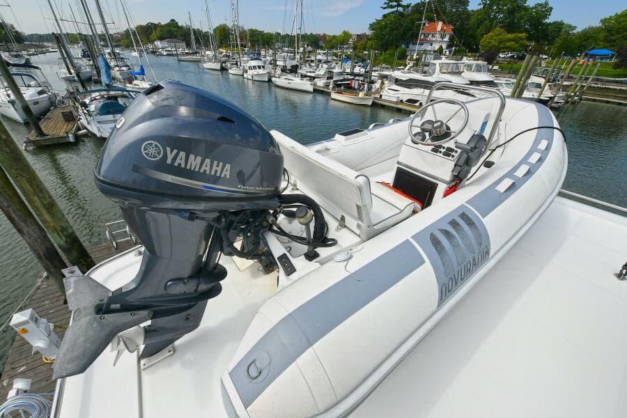 2002 Grand Alaskan Flushdeck
