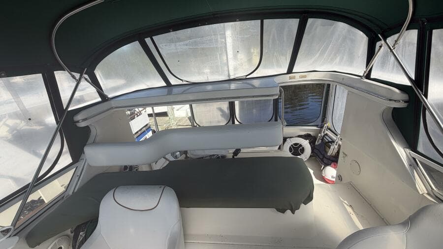 2000 Sea Ray 380 Aft Cabin