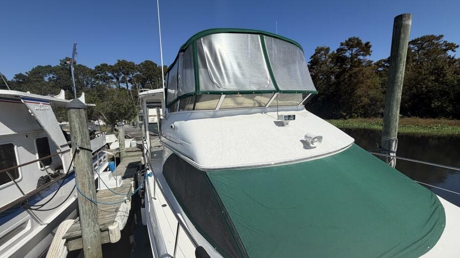 2000 Sea Ray 380 Aft Cabin