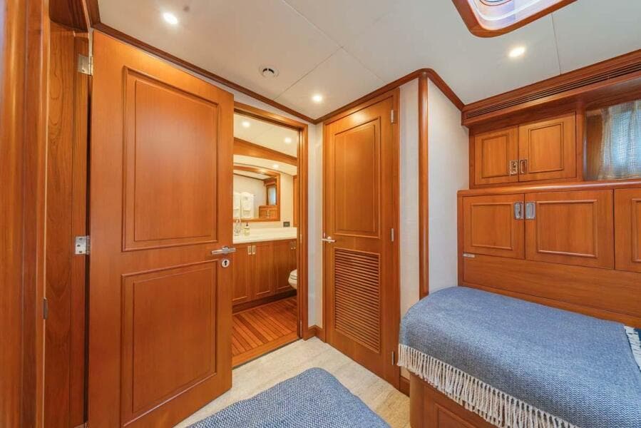 Twin Stateroom with Pullman