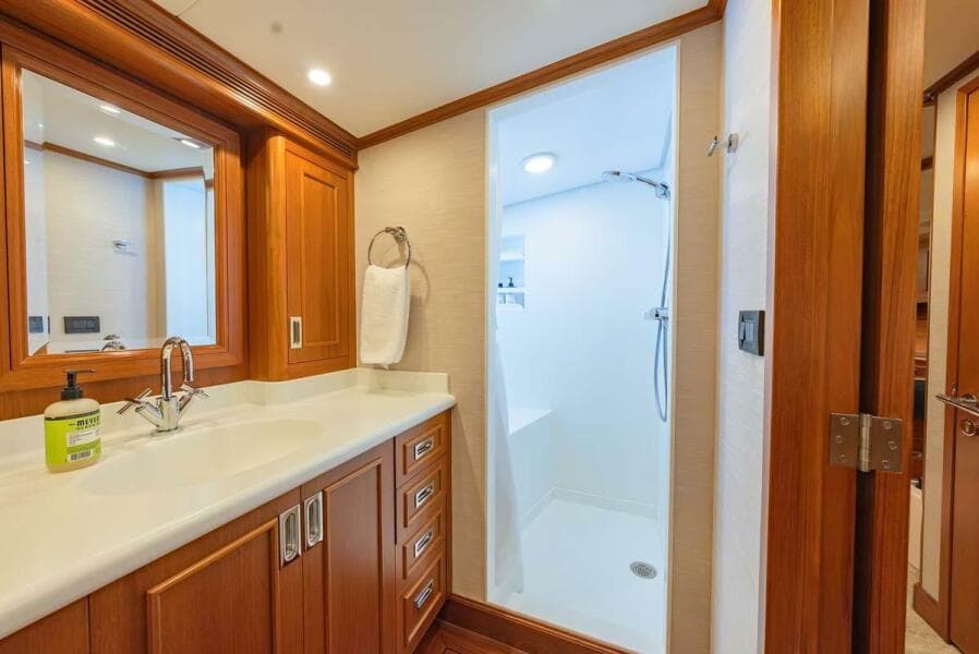Master Ensuite
