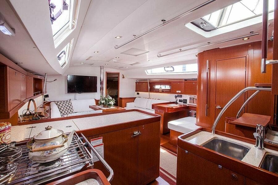 2013 Beneteau Oceanis