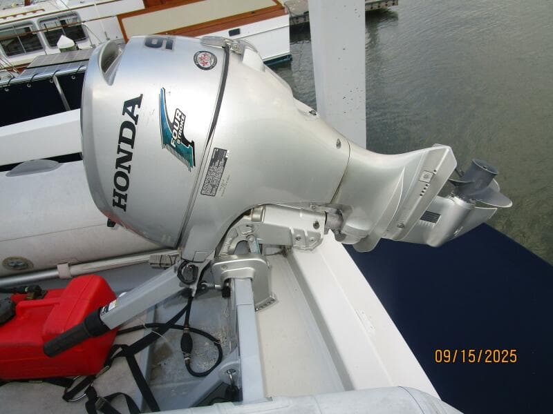 45' Ocean Alexander tender outboard