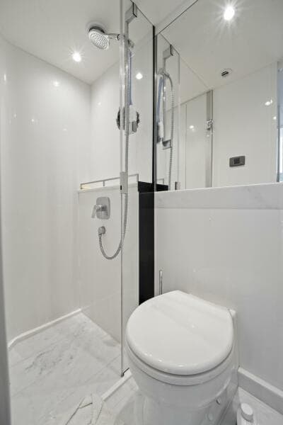 Princess Y95 JUST  PERFECT - Crew Cabin Ensuite Head