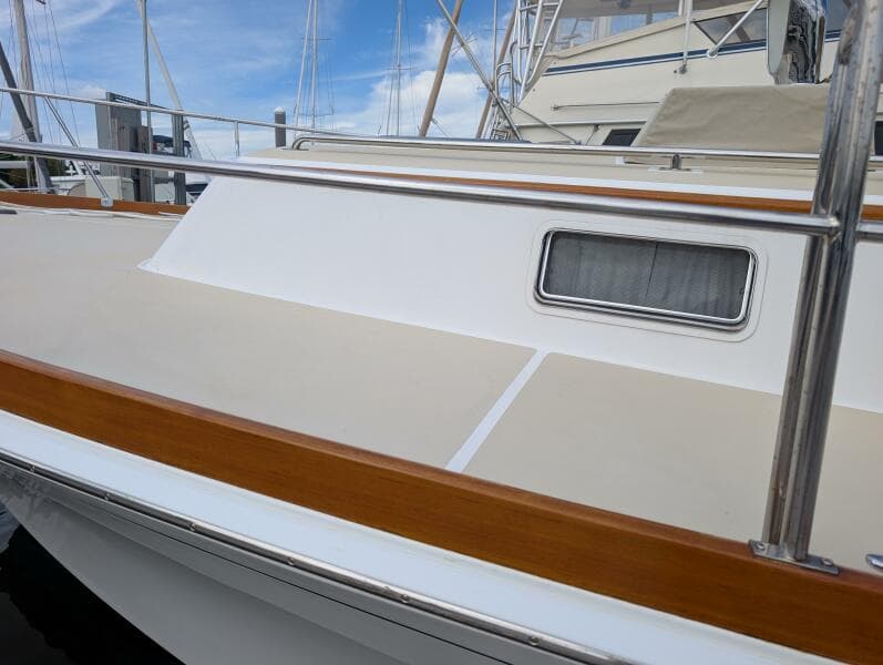 2006 Grand Banks 