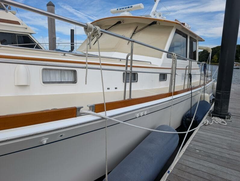 2006 Grand Banks 