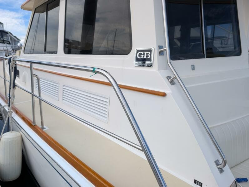 2006 Grand Banks 
