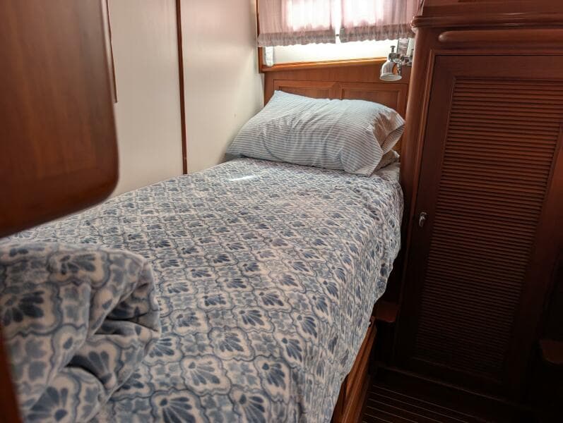 2006 Grand Banks 