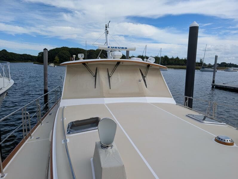 2006 Grand Banks 