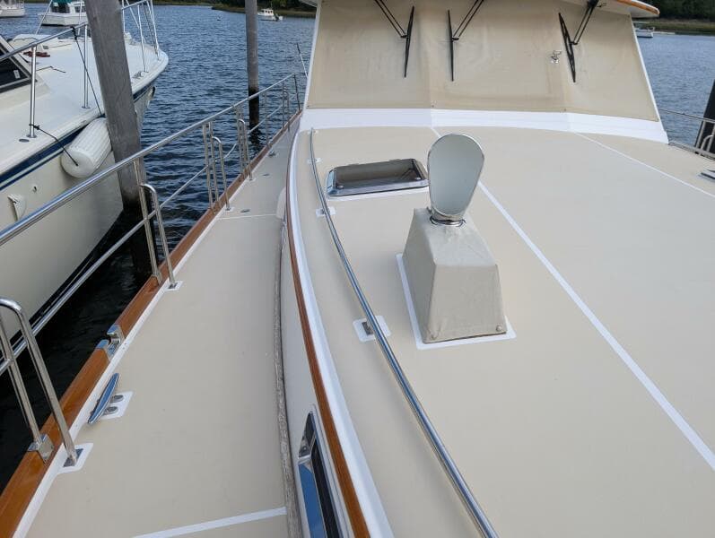 2006 Grand Banks 