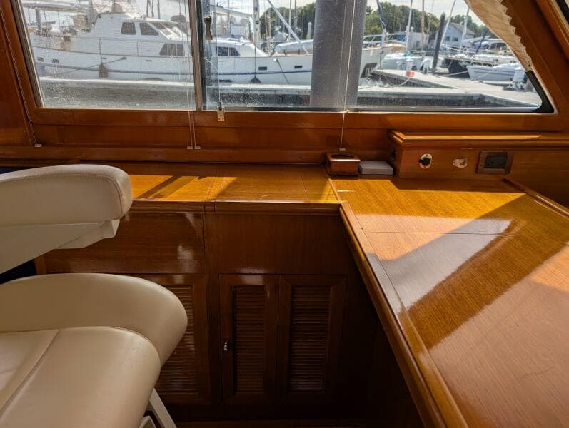 2006 Grand Banks 