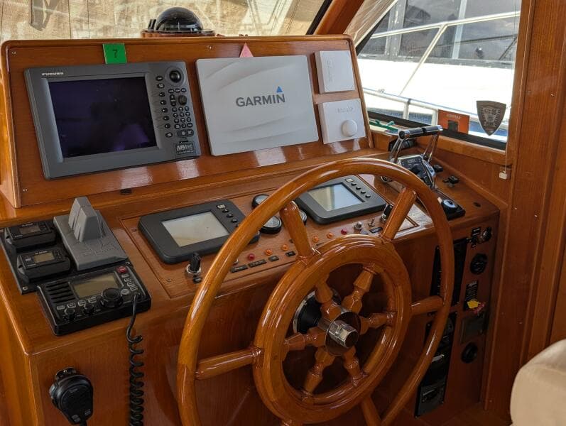 2006 Grand Banks 