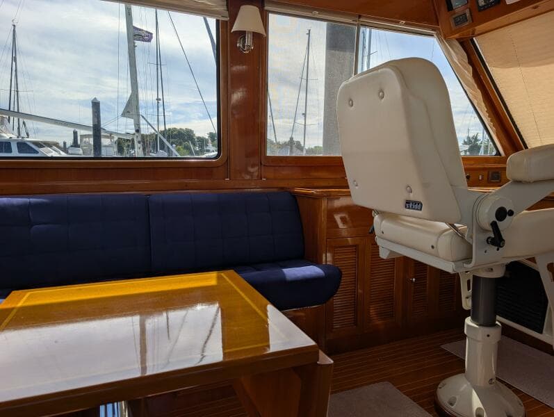 2006 Grand Banks 
