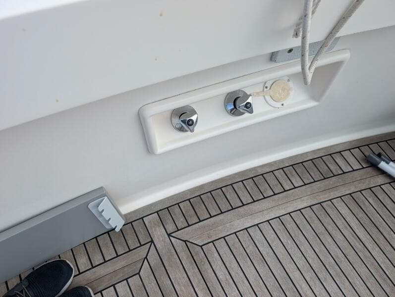 2006 Grand Banks 
