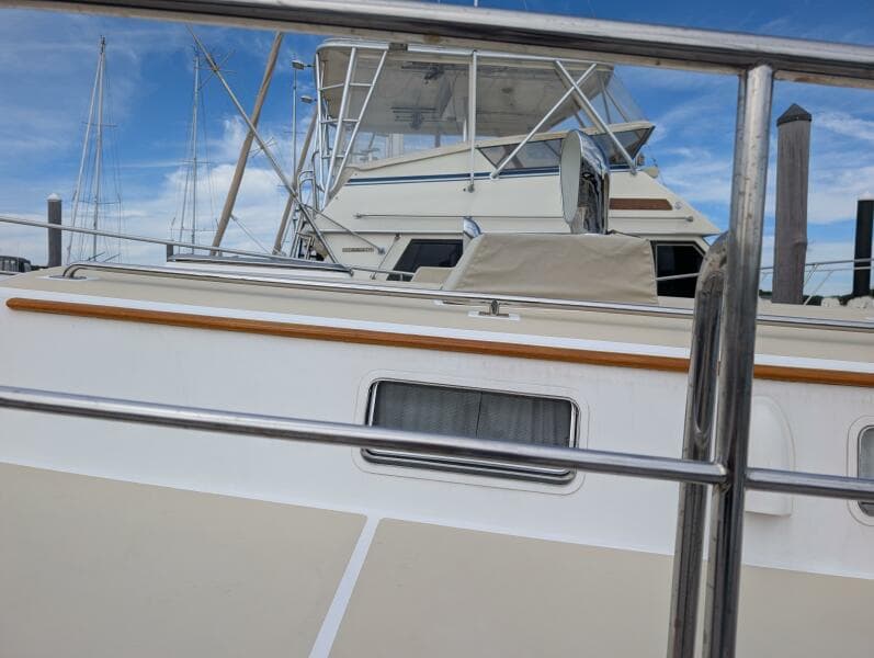 2006 Grand Banks 