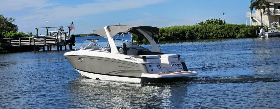 2010 Regal 2700