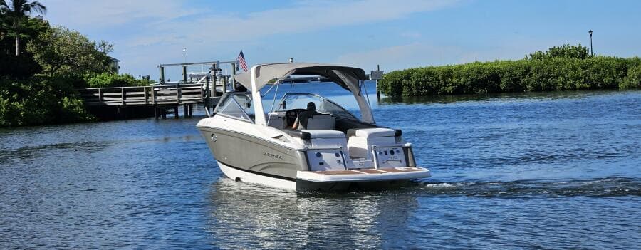 2010 Regal 2700