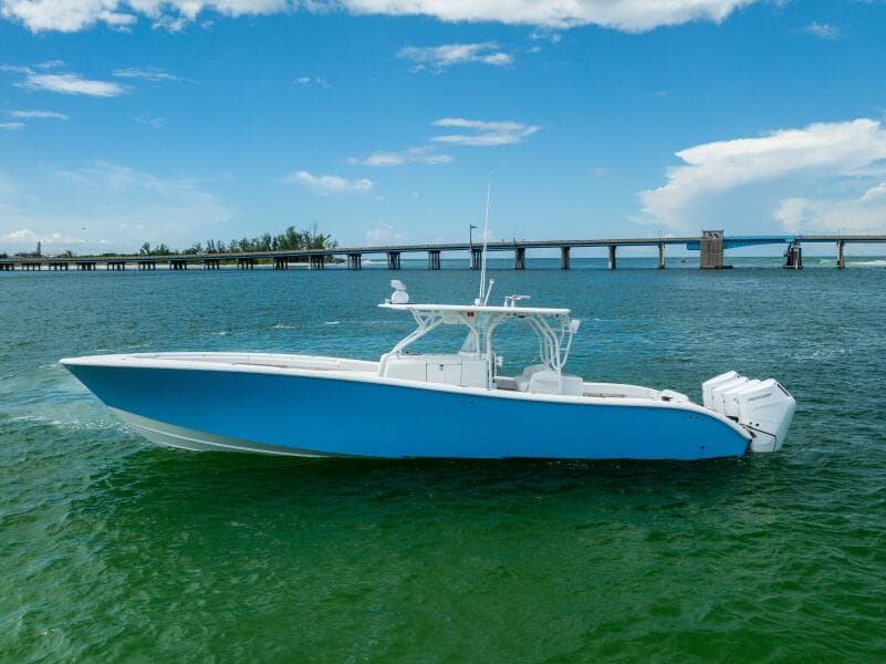 2009 Yellowfin 
