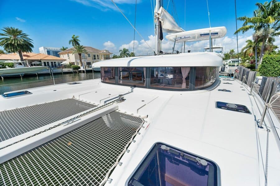 2017-lagoon-42-sail-9886474-20250729063029582-1.jpg