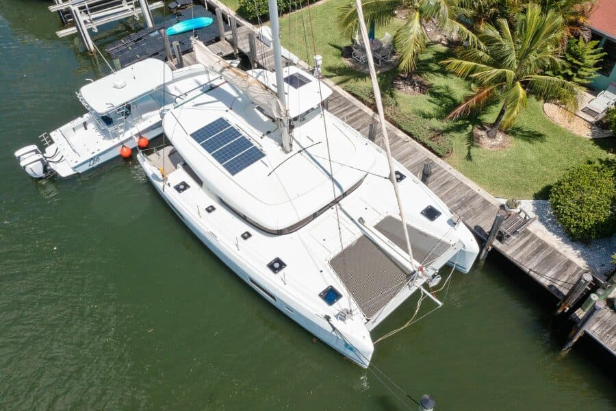 2017-lagoon-42-sail-9886474-20250729062853876-1.jpg