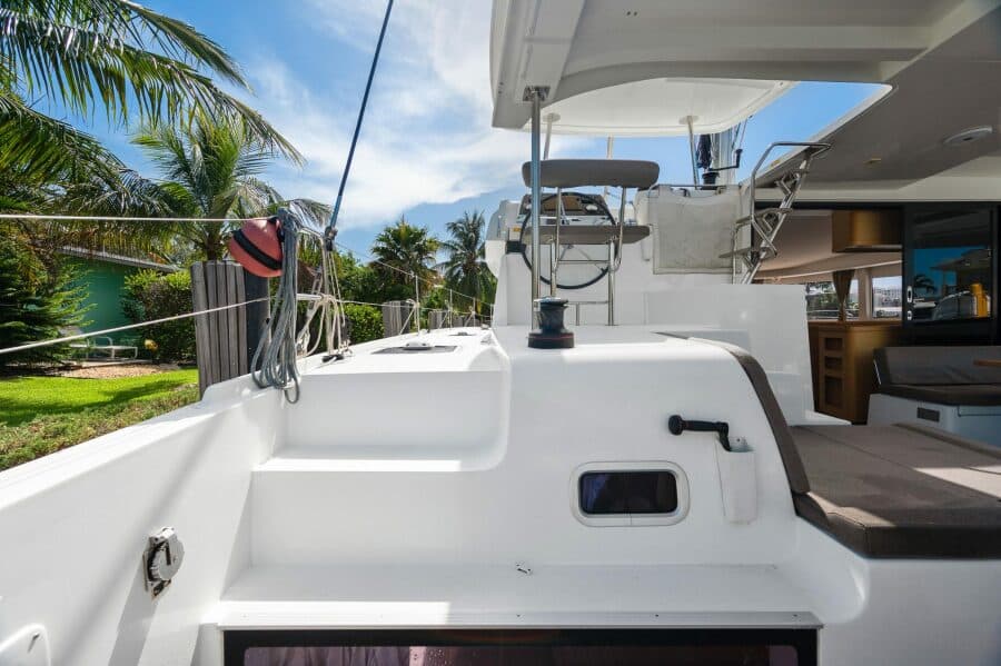 2017-lagoon-42-sail-9886474-20250729063009117-1.jpg