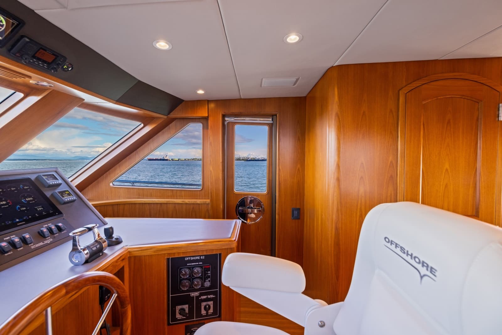 2023 Offshore Yachts ELV