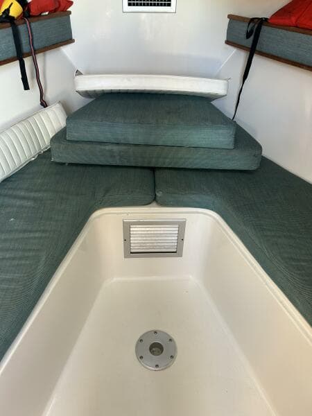 1995 Carolina Classic 28 Express