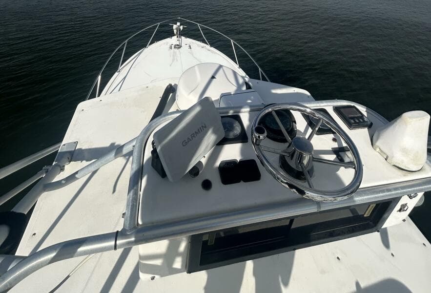 1995 Carolina Classic 28 Express