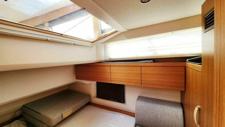 42 Guest Stateroom