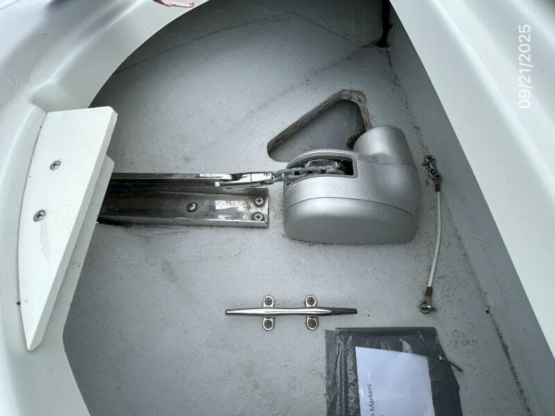 28' Chris-Craft anchor windlass