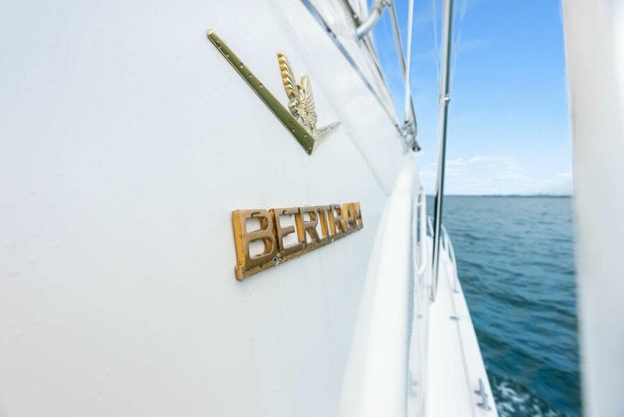 2006 Bertram Convertible