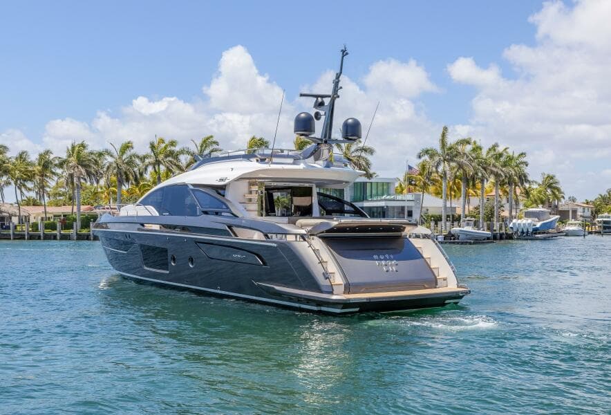2023 Azimut S8