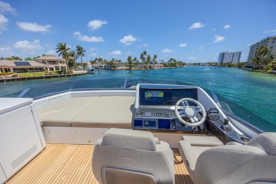 2023 Azimut S8