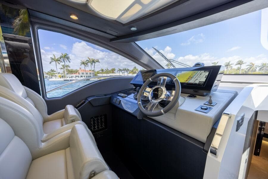 2023 Azimut S8