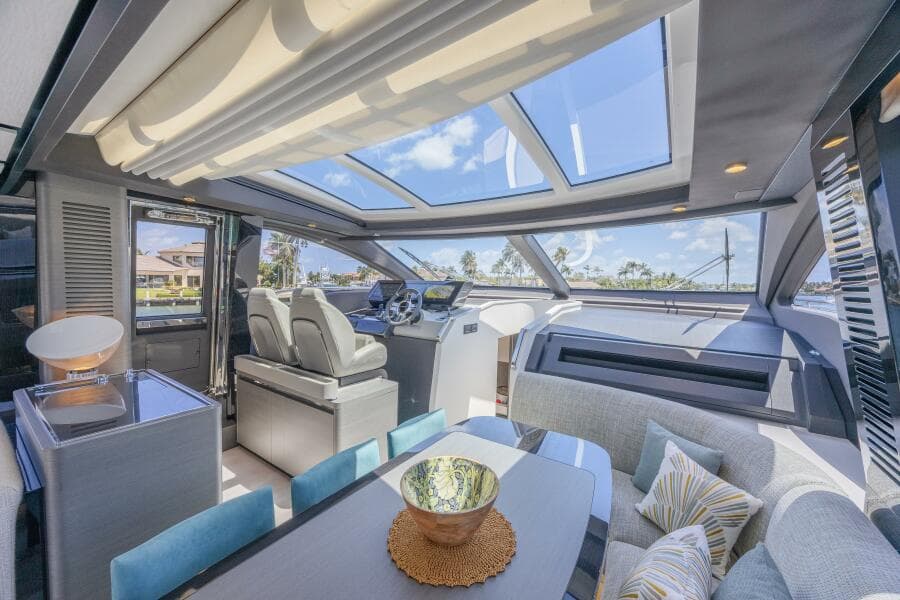 2023 Azimut S8