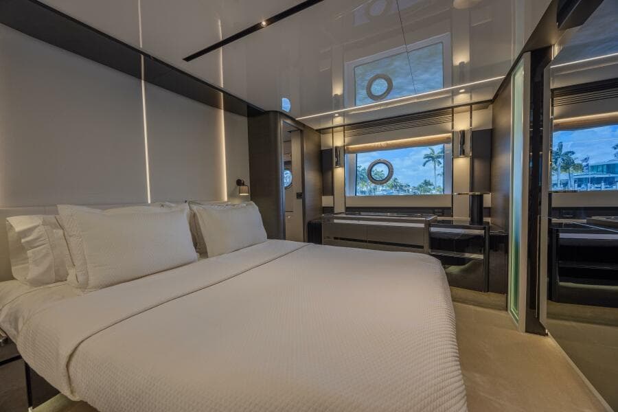 2023 Azimut S8