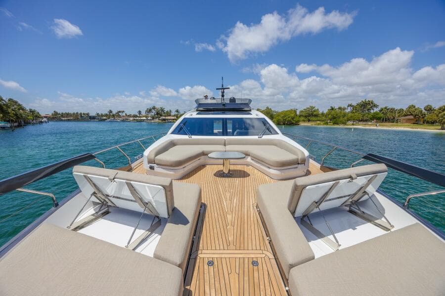 2023 Azimut S8