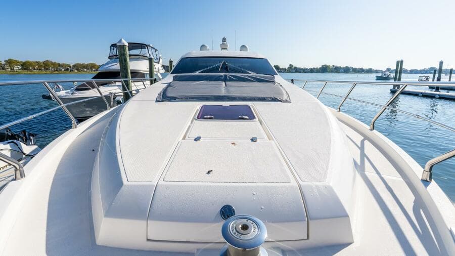 2011 Uniesse 55S