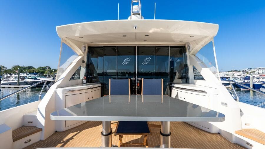 2011 Uniesse 55S