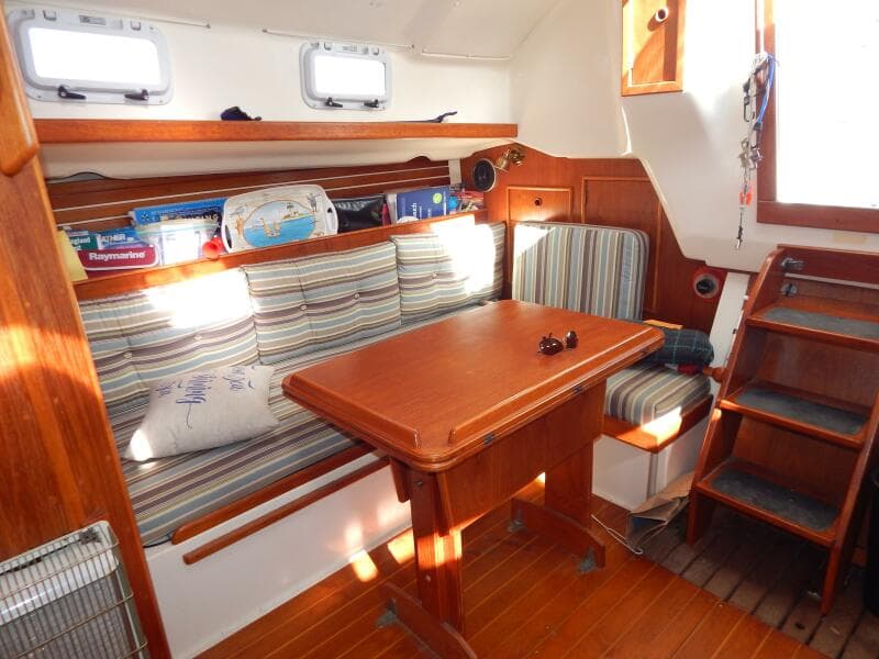 1989 Nonsuch Ultra