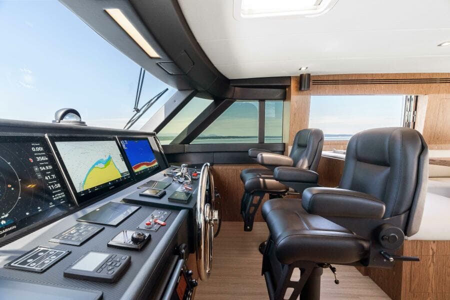 Horizon V68 Hull 12