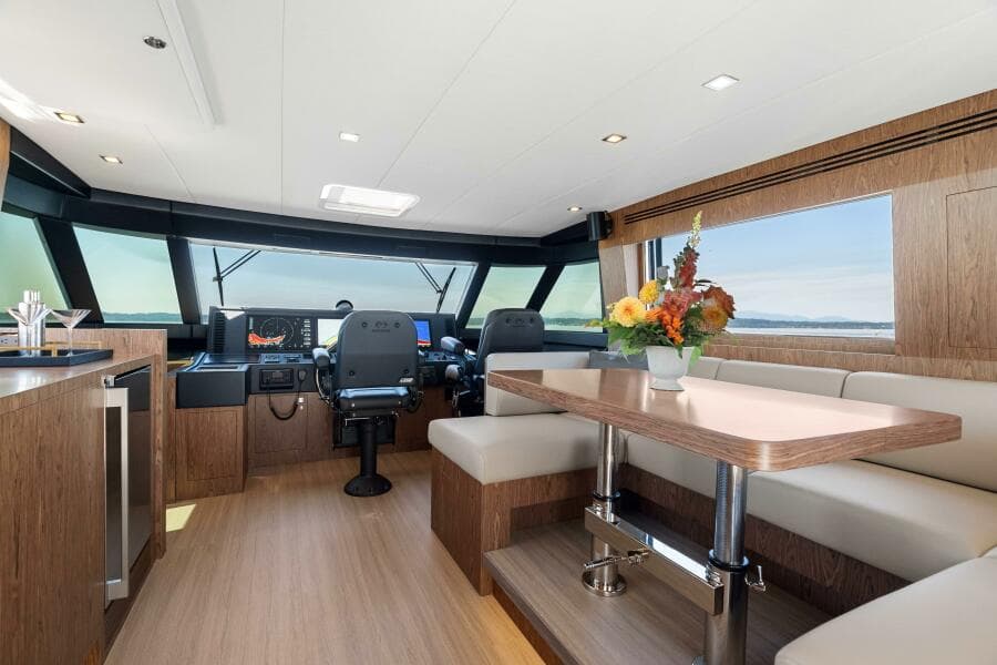 Horizon V68 Hull 12