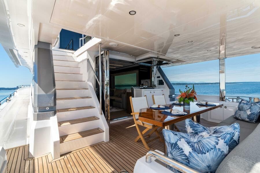 Horizon V68 Hull 12