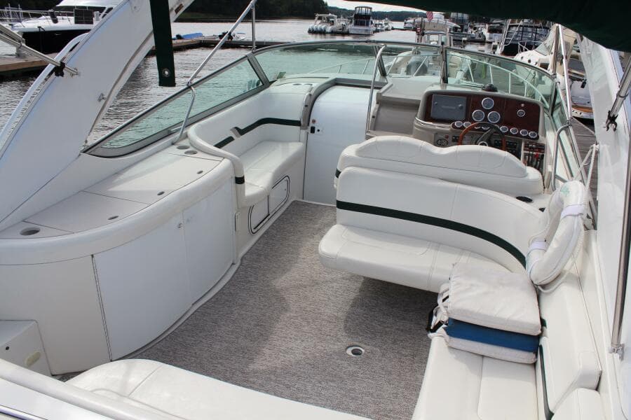 Aft Seating Area2