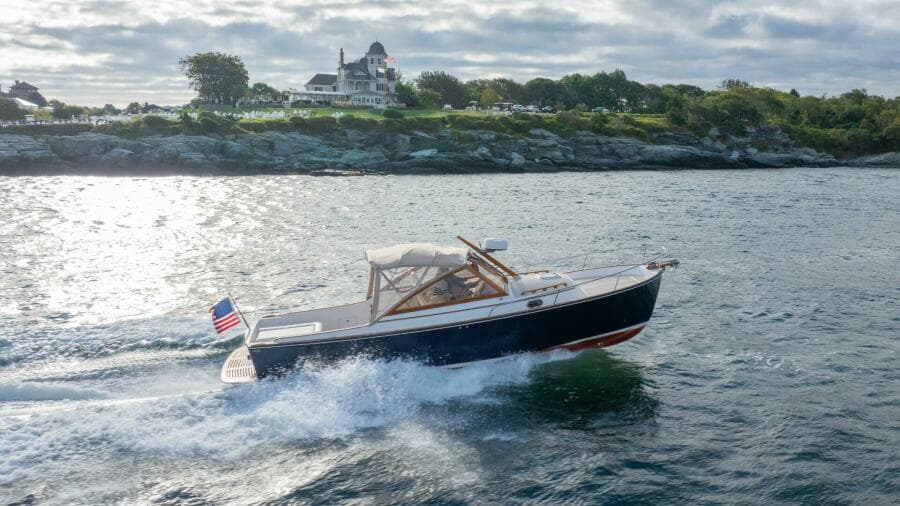 2020 CH Marine Shelter Island Nomad