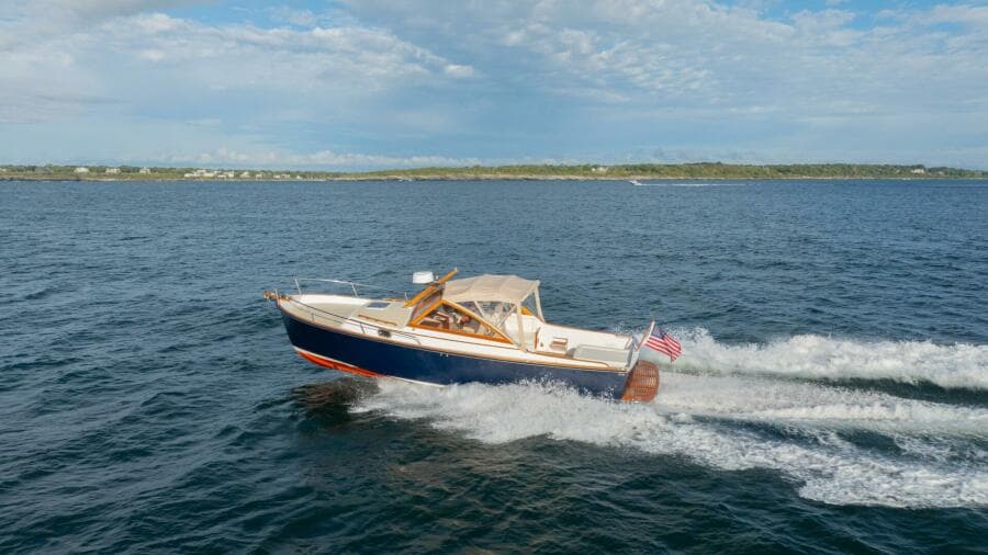 2020 CH Marine Shelter Island Nomad