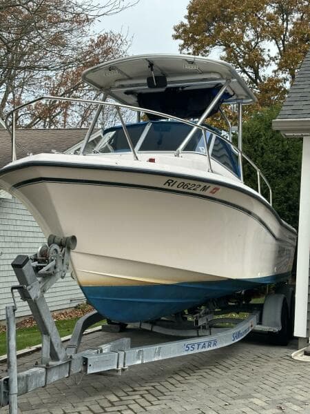 1997 Grady-White 208 Adventure