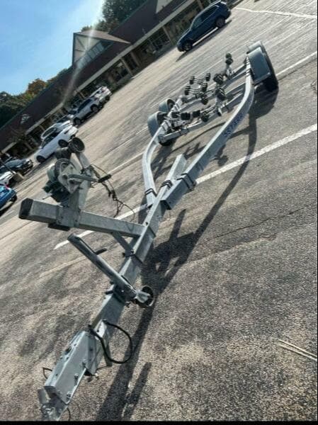 1997 Grady-White 208 Adventure